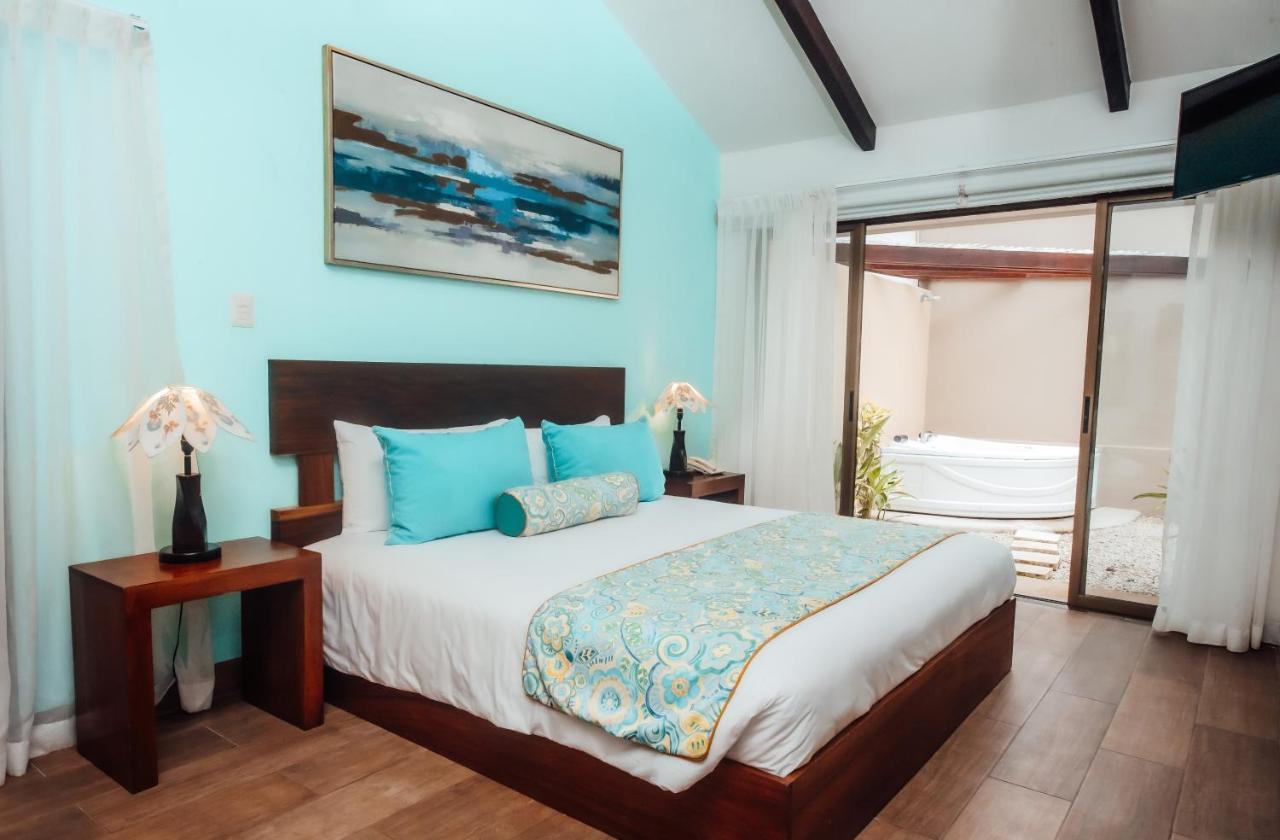 Bahia Del Sol Beach Front Boutique Hotel بوتريرو المظهر الخارجي الصورة