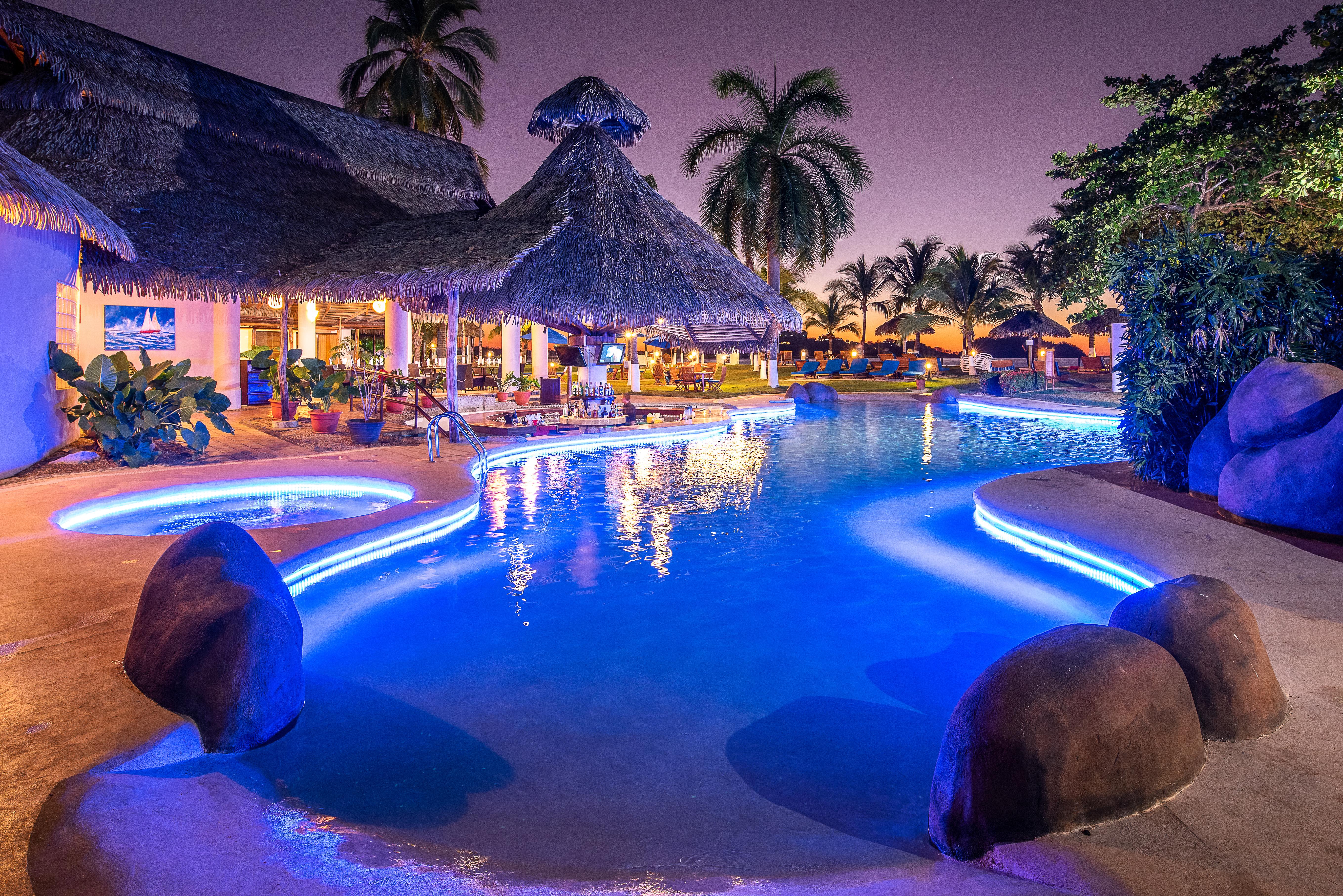 Bahia Del Sol Beach Front Boutique Hotel بوتريرو المظهر الخارجي الصورة