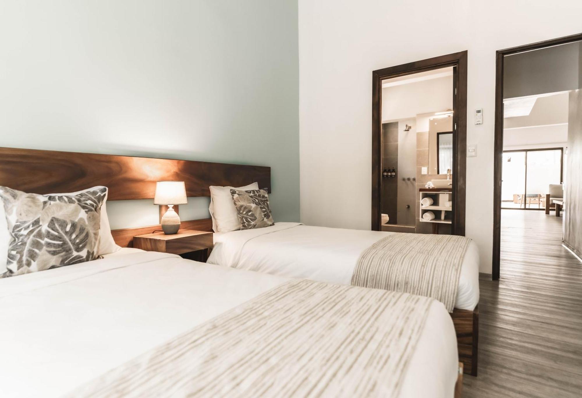 Bahia Del Sol Beach Front Boutique Hotel بوتريرو المظهر الخارجي الصورة
