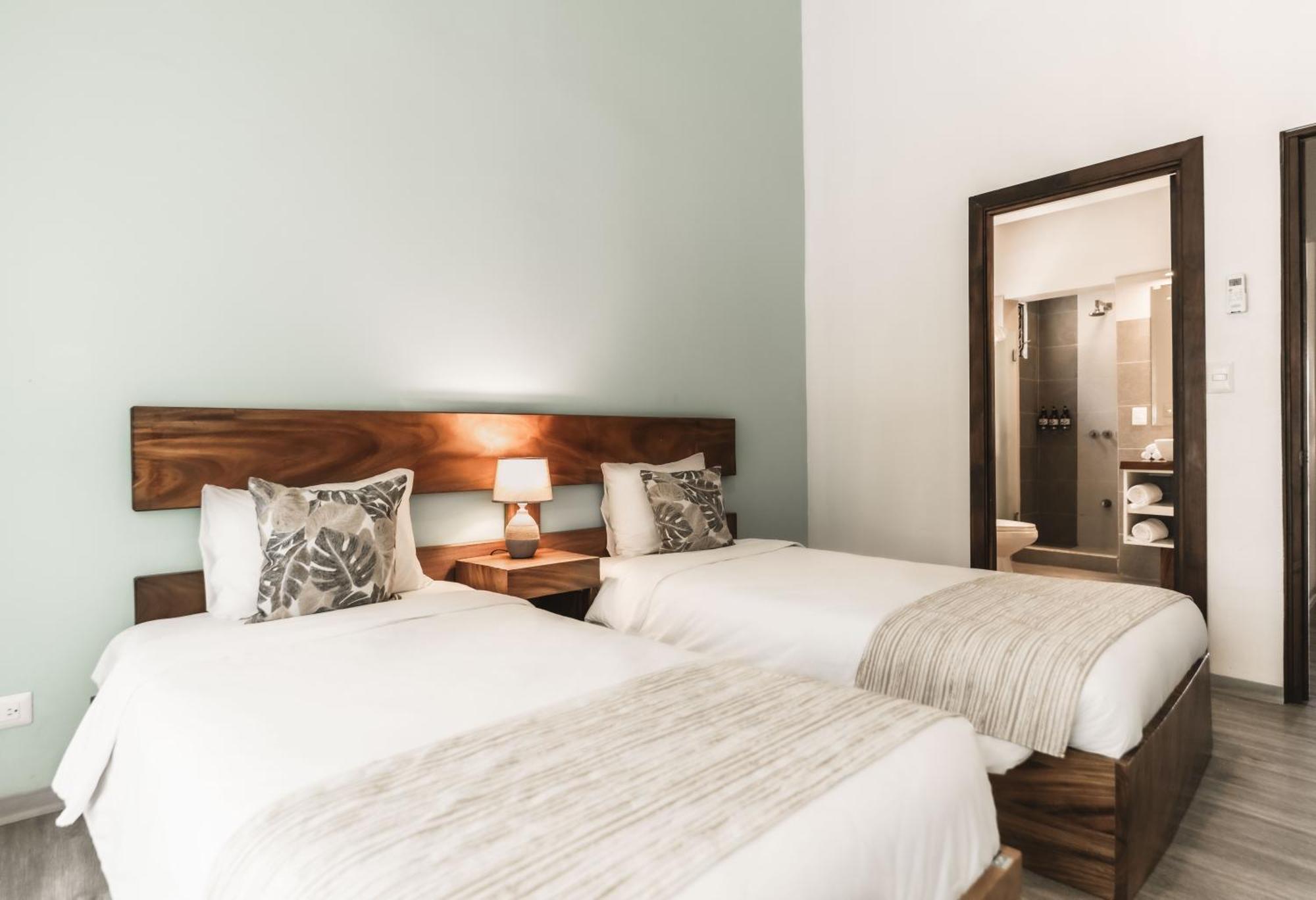 Bahia Del Sol Beach Front Boutique Hotel بوتريرو المظهر الخارجي الصورة